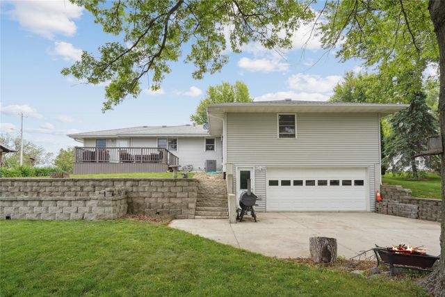 712 Adair Street, Adair, IA 50002