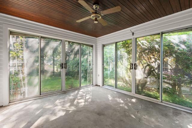 10 Wilde Rd, Wellesley, MA 02481