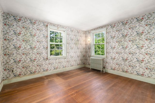 10 Wilde Rd, Wellesley, MA 02481