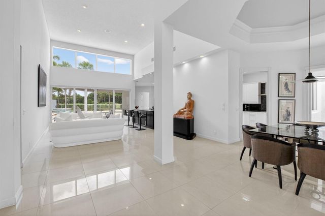 5768 Waterford, Boca Raton, FL 33496