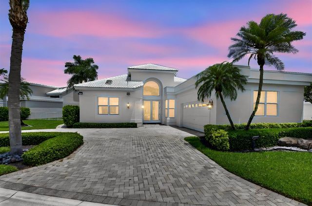 5768 Waterford, Boca Raton, FL 33496