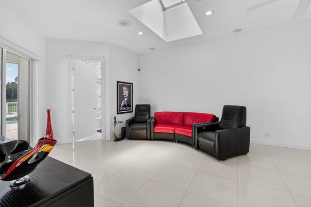 5768 Waterford, Boca Raton, FL 33496