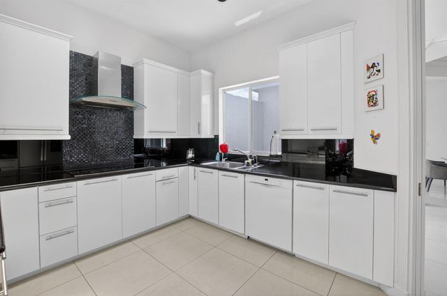 5768 Waterford, Boca Raton, FL 33496