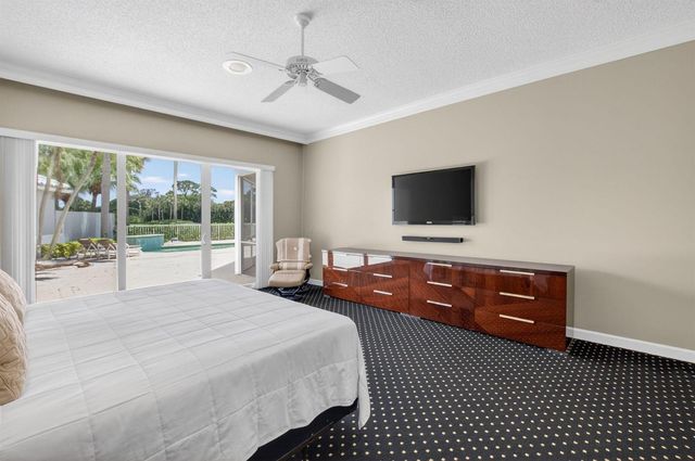 5768 Waterford, Boca Raton, FL 33496