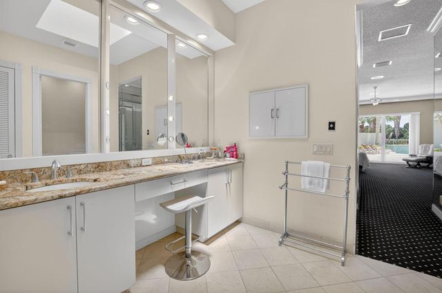 5768 Waterford, Boca Raton, FL 33496