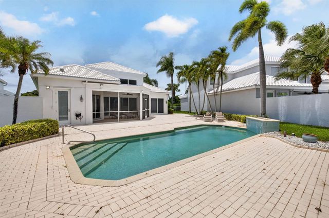 5768 Waterford, Boca Raton, FL 33496