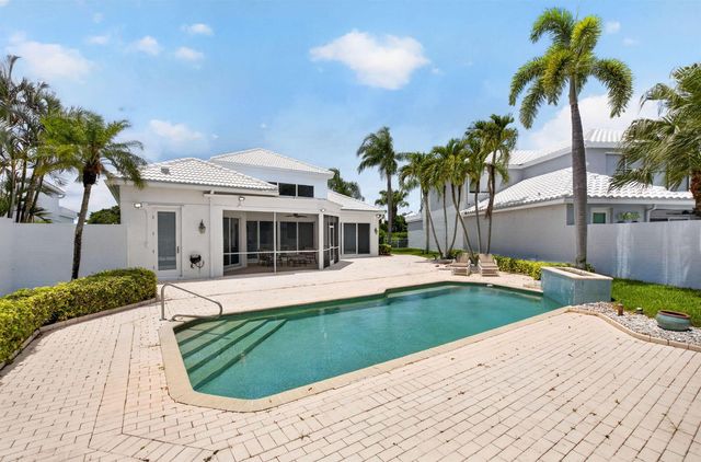 5768 Waterford, Boca Raton, FL 33496