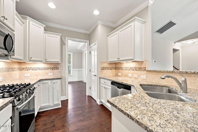 1025 Sky Wave Trail, Raleigh, NC 27603