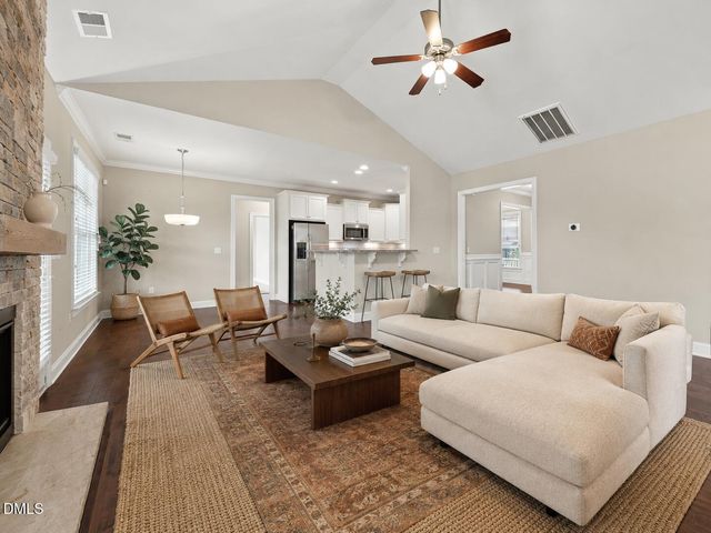1025 Sky Wave Trail, Raleigh, NC 27603