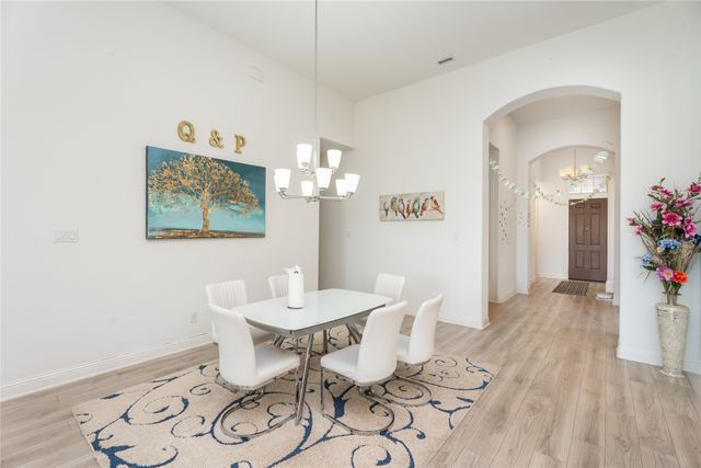 7541 Pondview Lane, Fort Worth, TX 76123