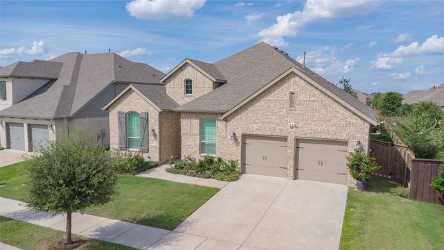 7541 Pondview Lane, Fort Worth, TX 76123