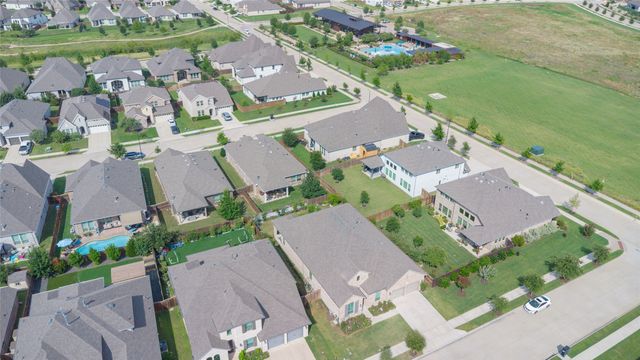 7541 Pondview Lane, Fort Worth, TX 76123