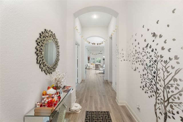 7541 Pondview Lane, Fort Worth, TX 76123