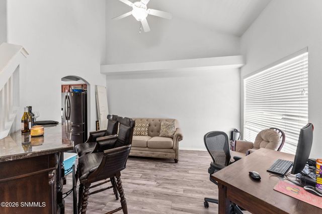 2878 San Lorenzo Avenue, Las Cruces, NM 88007