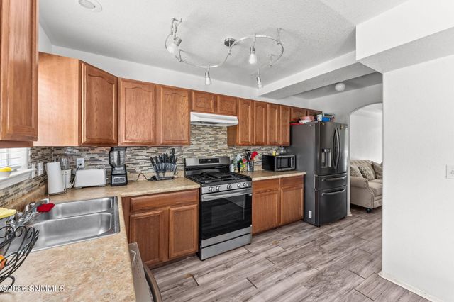 2878 San Lorenzo Avenue, Las Cruces, NM 88007