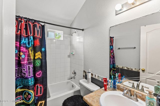 2878 San Lorenzo Avenue, Las Cruces, NM 88007