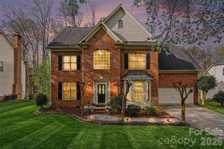 17211 Glassfield Drive, Huntersville, NC 28078