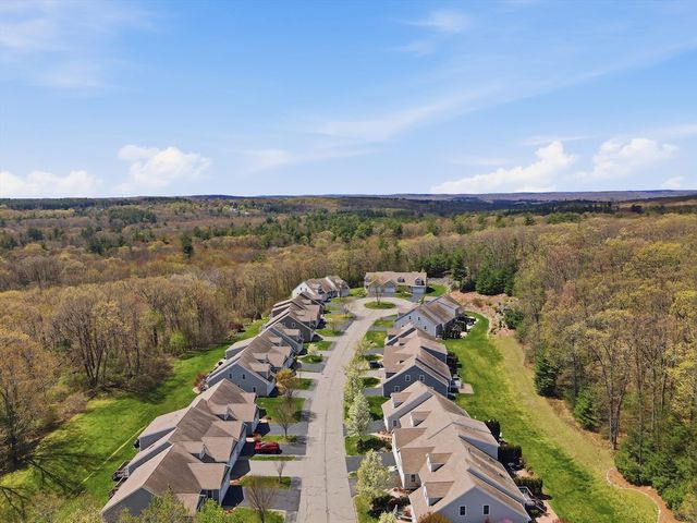 6 Ashton Lane 6, Millbury, MA 01527