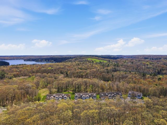 6 Ashton Lane 6, Millbury, MA 01527