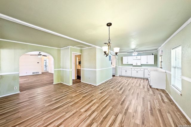 5306 Wapiti Trl, San Antonio, TX 78228