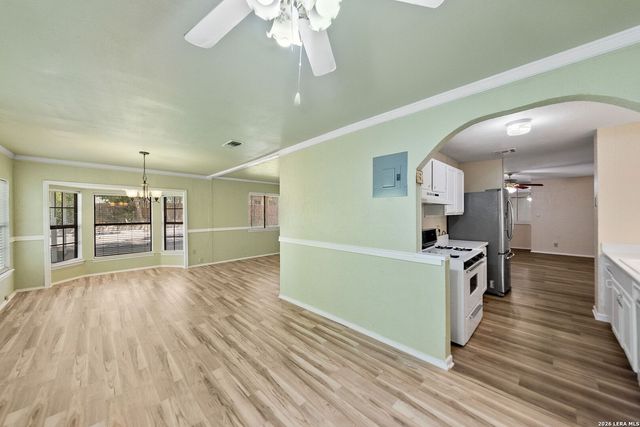 5306 Wapiti Trl, San Antonio, TX 78228