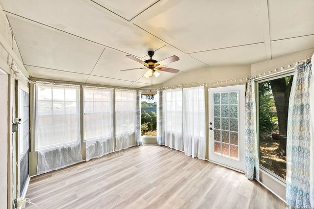 5306 Wapiti Trl, San Antonio, TX 78228