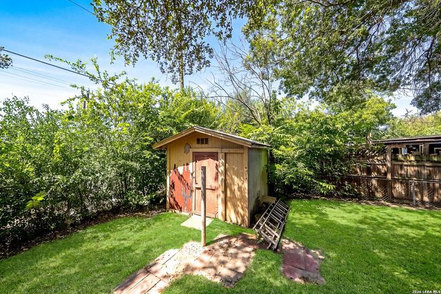 5306 Wapiti Trl, San Antonio, TX 78228
