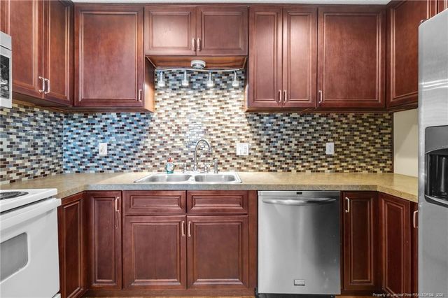 1644 Inverness Drive, Fayetteville, NC 28304