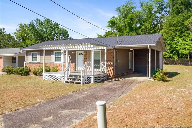 1644 Inverness Drive, Fayetteville, NC 28304