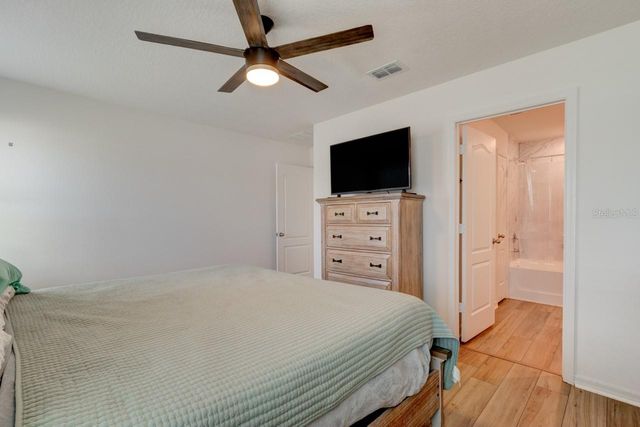 33 PINE CROFT LANE, Palm Coast, FL 32164