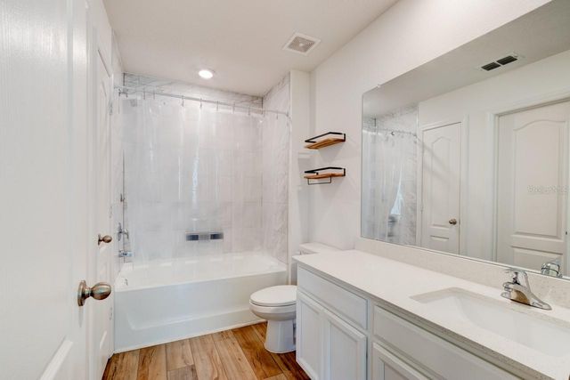 33 PINE CROFT LANE, Palm Coast, FL 32164