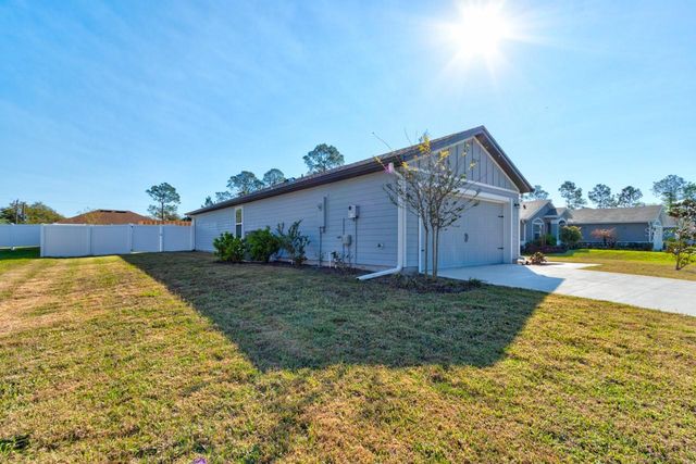 33 PINE CROFT LANE, Palm Coast, FL 32164