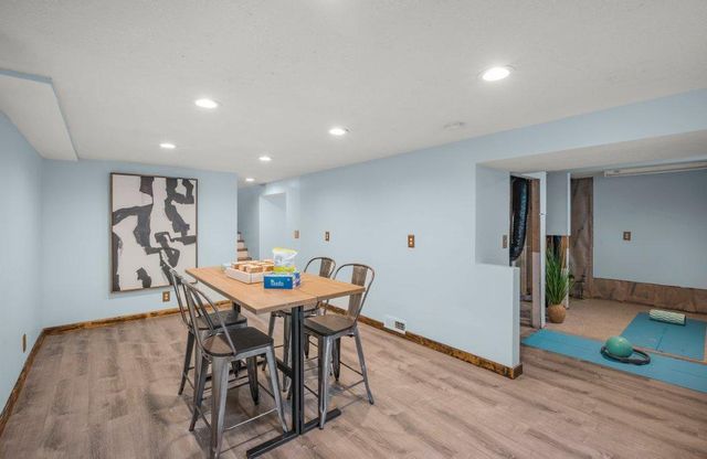 7200 Newton Avenue N, Brooklyn Center, MN 55430