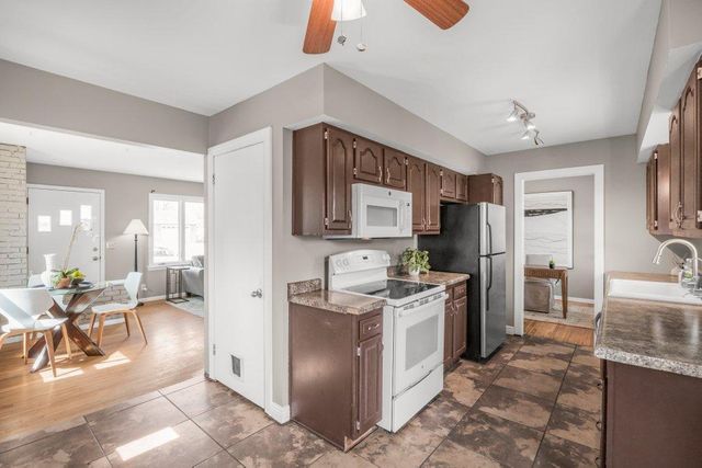 7200 Newton Avenue N, Brooklyn Center, MN 55430