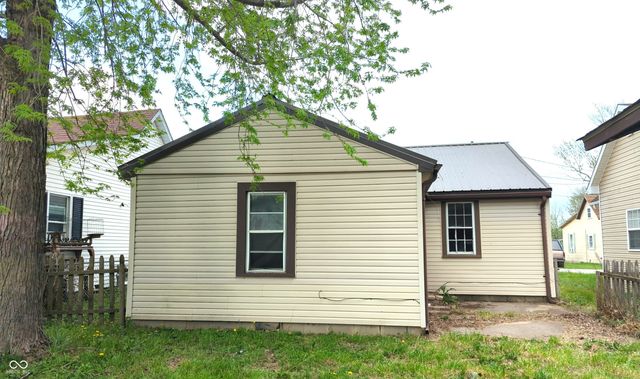 814 N West Street, Alexandria, IN 46001