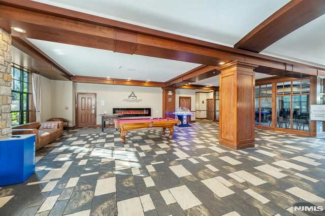 200 State Rt 94 404, Vernon, NJ 07462