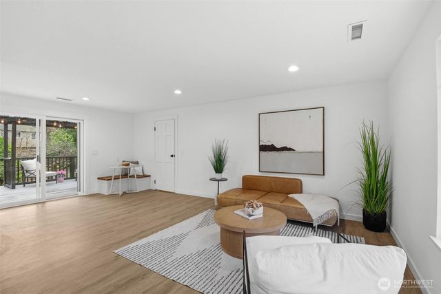 20511 Greening Road, Bothell, WA 98012