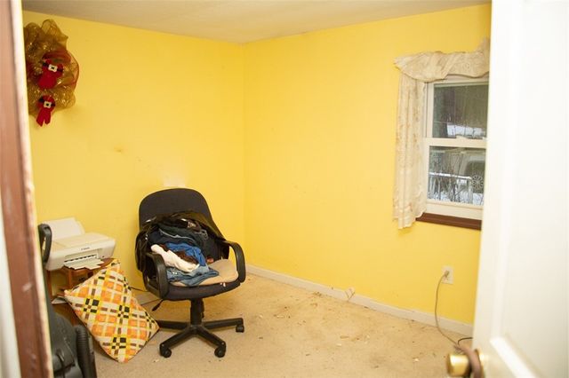 1227 Mount Carmel Dr, Ogle Twp, PA 15963