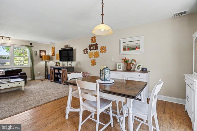 219 MAPLE AVE, Quarryville, PA 17566