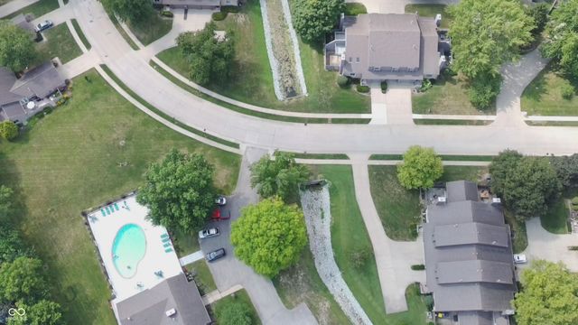 614 Conner Creek Drive, Fishers, IN 46038