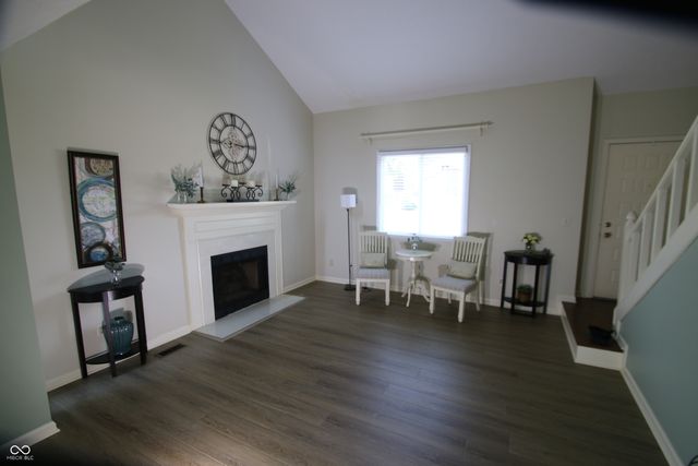 614 Conner Creek Drive, Fishers, IN 46038