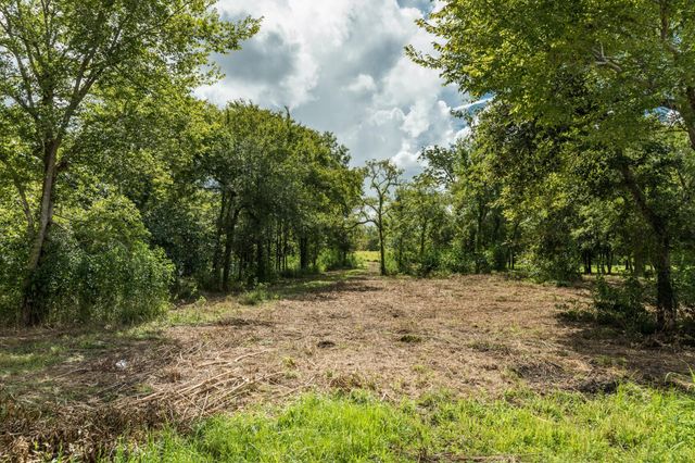 2416 Airline Drive, Friendswood, TX 77546