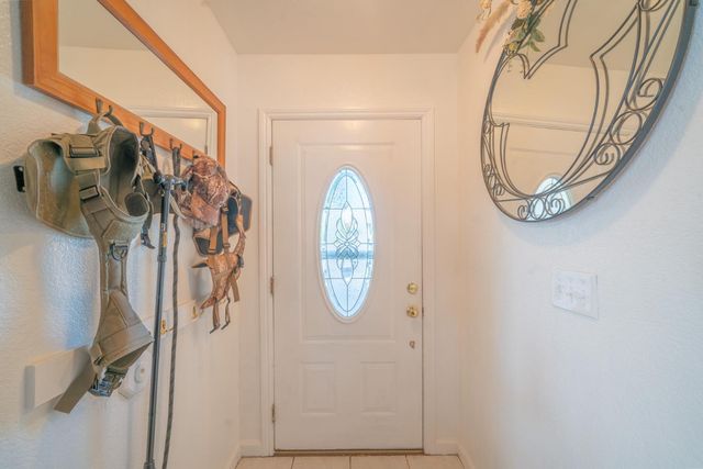 19893 Lucas Ct, Hilmar, CA 95324