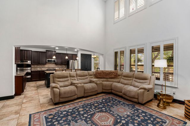 3426 Puesta De Sol, San Antonio, TX 78261
