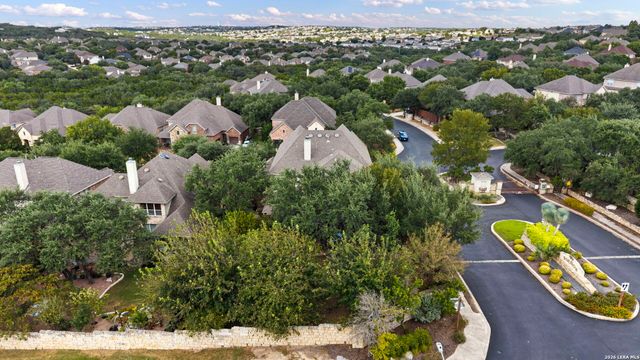 3426 Puesta De Sol, San Antonio, TX 78261