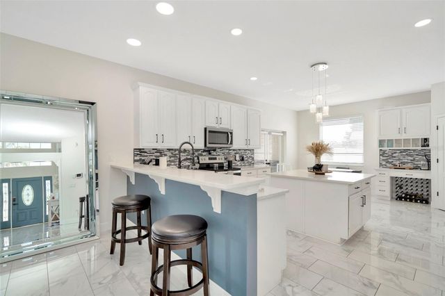 4612 NETHERWOOD DRIVE, Tampa, FL 33624