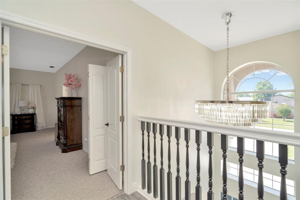 Image 20 of property listing at 4612 NETHERWOOD DRIVE, Tampa, FL 33624