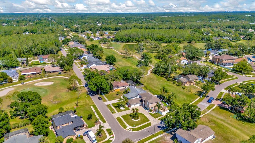 Image 34 of property listing at 4612 NETHERWOOD DRIVE, Tampa, FL 33624