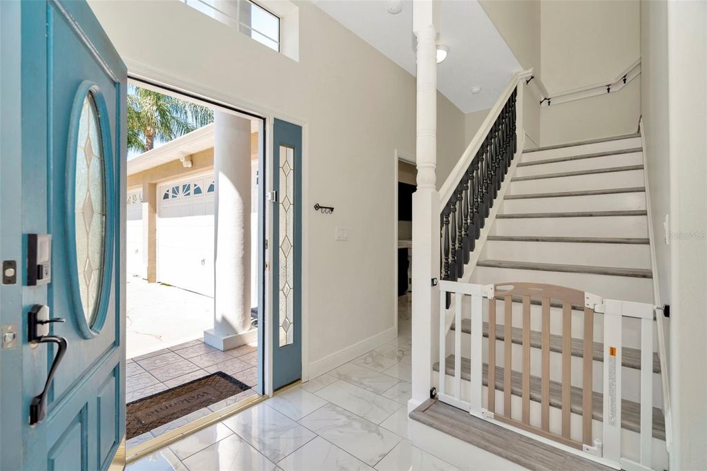 Image 5 of property listing at 4612 NETHERWOOD DRIVE, Tampa, FL 33624