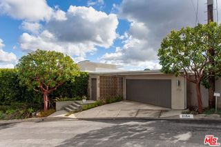 2154 Ridgemont Drive, Los Angeles, CA 90046